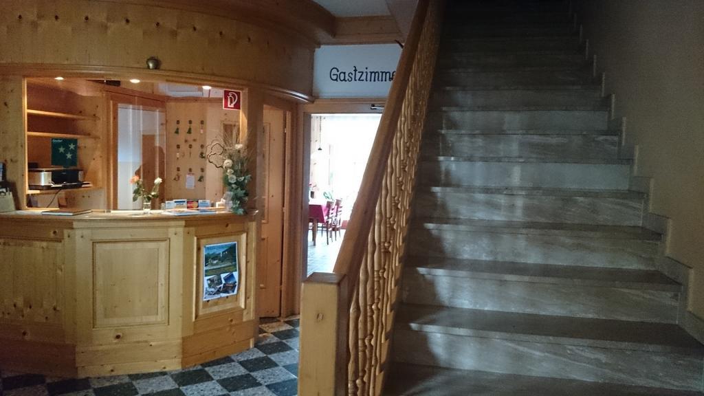 Gasthof Grabenwirt Irdning Exterior foto