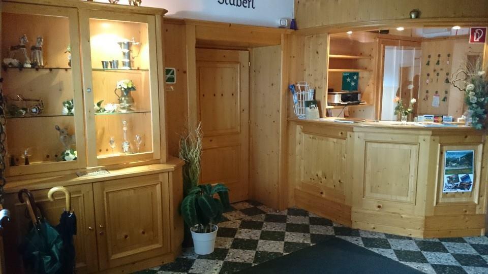 Gasthof Grabenwirt Irdning Exterior foto