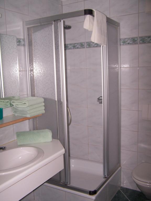 Gasthof Grabenwirt Irdning Habitación foto