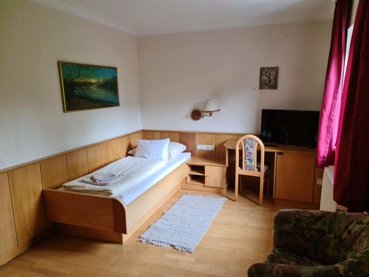 Gasthof Grabenwirt Irdning Habitación foto